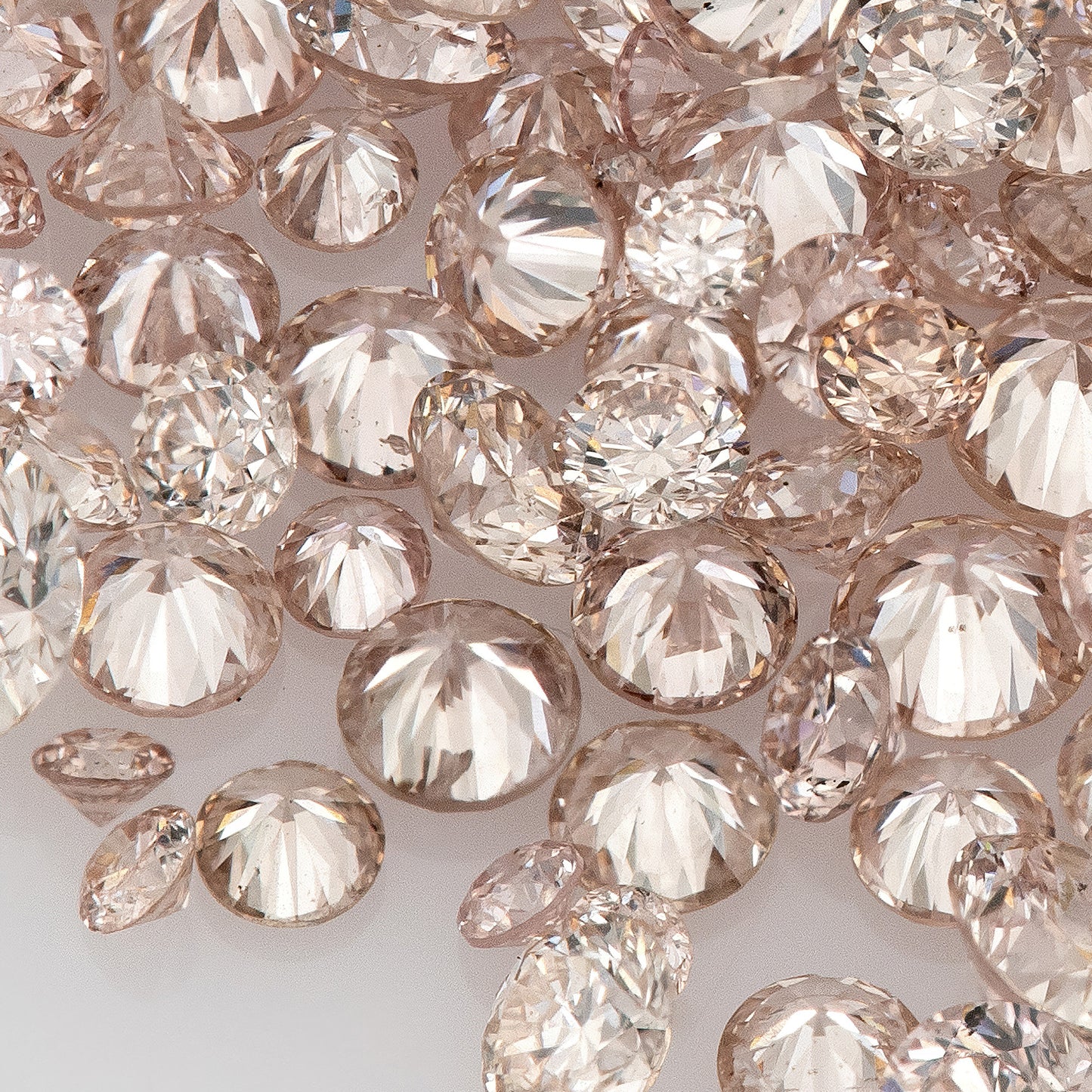 Fancy Pink Rose (8PR) | Argyle Pink Diamonds 0.25ct | Mix Scoop | Fancy Rose Pink Natural Diamonds | Round | Australian Diamonds | Australia | Melee | Accents