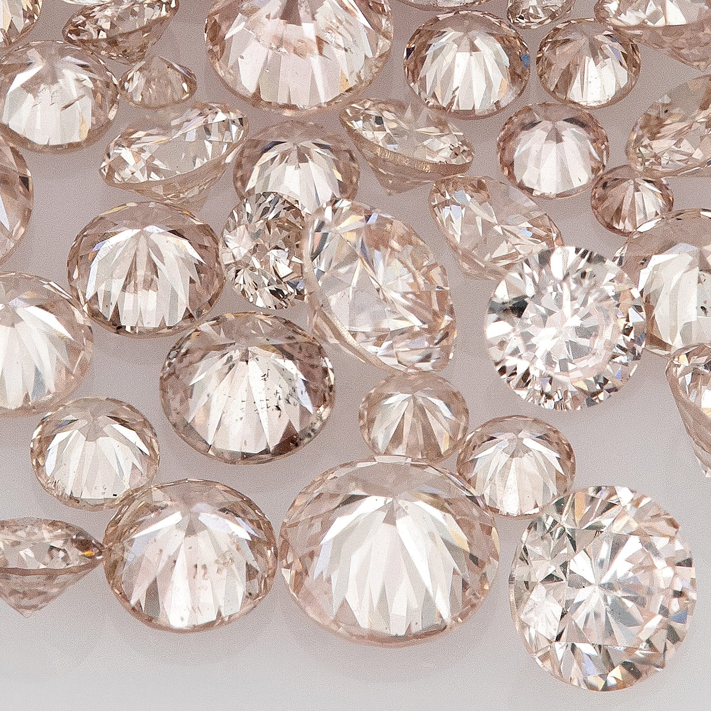 Fancy Pink Rose (8PR) | Argyle Pink Diamonds 0.25ct | Mix Scoop | Fancy Rose Pink Natural Diamonds | Round | Australian Diamonds | Australia | Melee | Accents