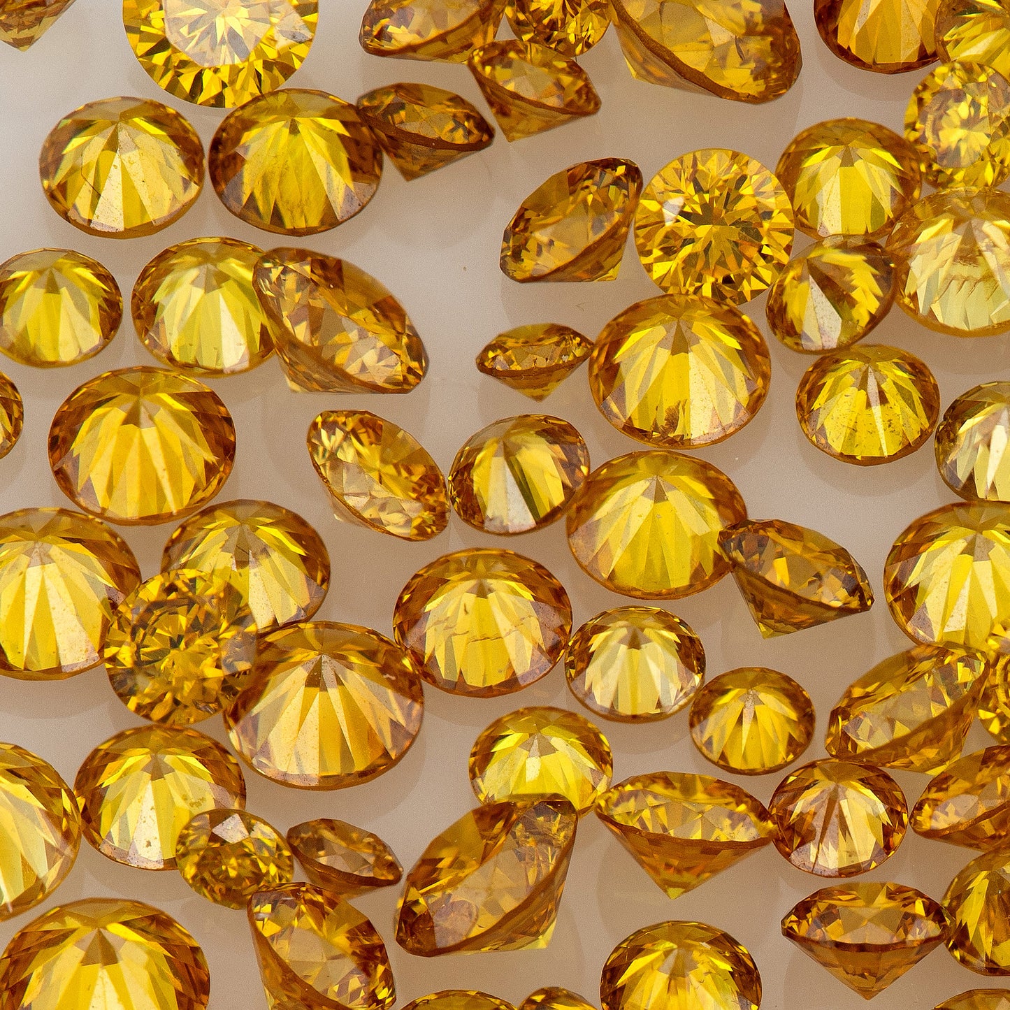 Fancy Vivid Reddish Orangy Yellow | Red Orange Diamonds 0.25ct | Mix Scoop | Fancy Vivid Yellowish Reddish Orange | Untreated Natural Diamonds | Round | Melee | Accents