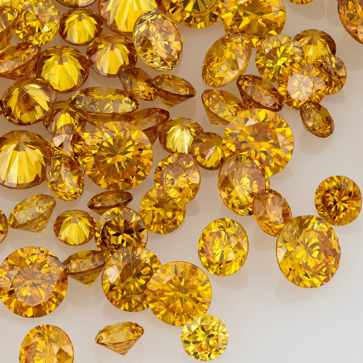 Fancy Vivid Reddish Orangy Yellow | Red Orange Diamonds 0.25ct | Mix Scoop | Fancy Vivid Yellowish Reddish Orange | Untreated Natural Diamonds | Round | Melee | Accents