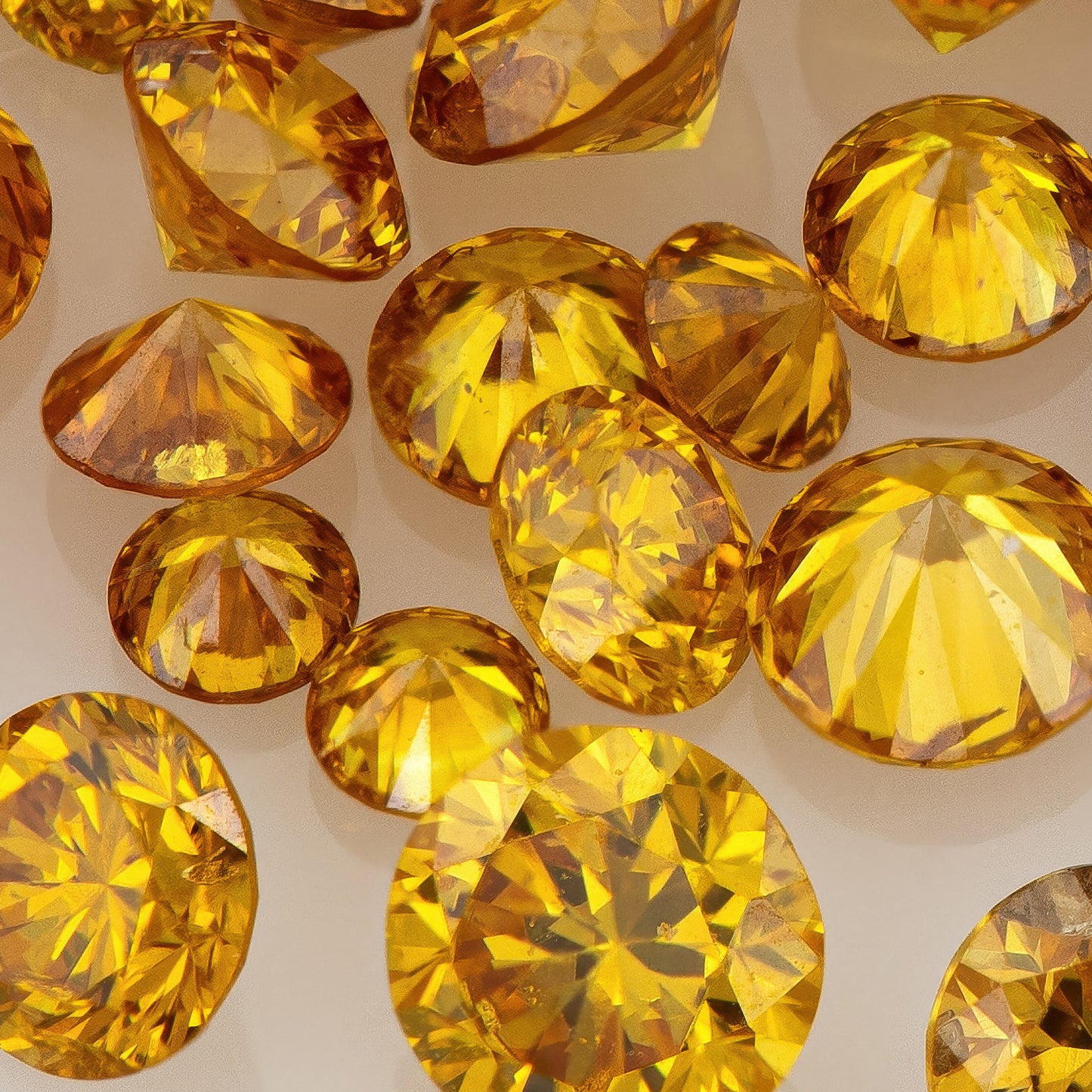 Fancy Vivid Reddish Orangy Yellow | Red Orange Diamonds 0.25ct | Mix Scoop | Fancy Vivid Yellowish Reddish Orange | Untreated Natural Diamonds | Round | Melee | Accents