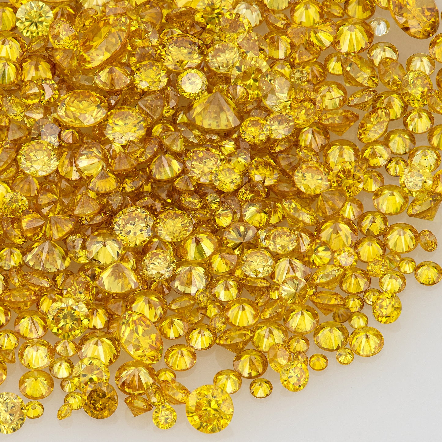 Fancy Orangish Golden Yellow | Top Canary Diamonds 0.25ct | Mix Scoop | Fancy Vivid Yellow | Untreated Natural Diamonds | Round | Melee | Accents | Fancy Diamonds