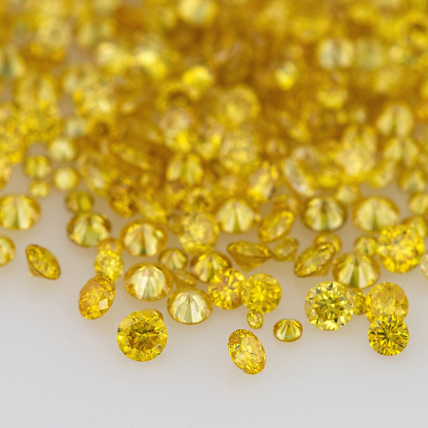 Fancy Orangish Canary Yellow AAA | Fancy Intense Yellow | Dark Cape Diamonds 0.25ct | Mix Scoop | Fancy Yellow | Untreated Natural Diamonds | Round | Melee | Accents | Cape Color Diamonds