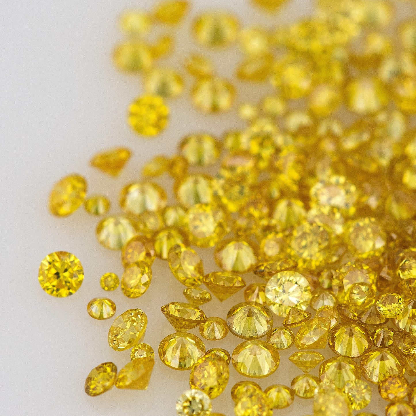 Fancy Orangish Canary Yellow AAA | Fancy Intense Yellow | Dark Cape Diamonds 0.25ct | Mix Scoop | Fancy Yellow | Untreated Natural Diamonds | Round | Melee | Accents | Cape Color Diamonds