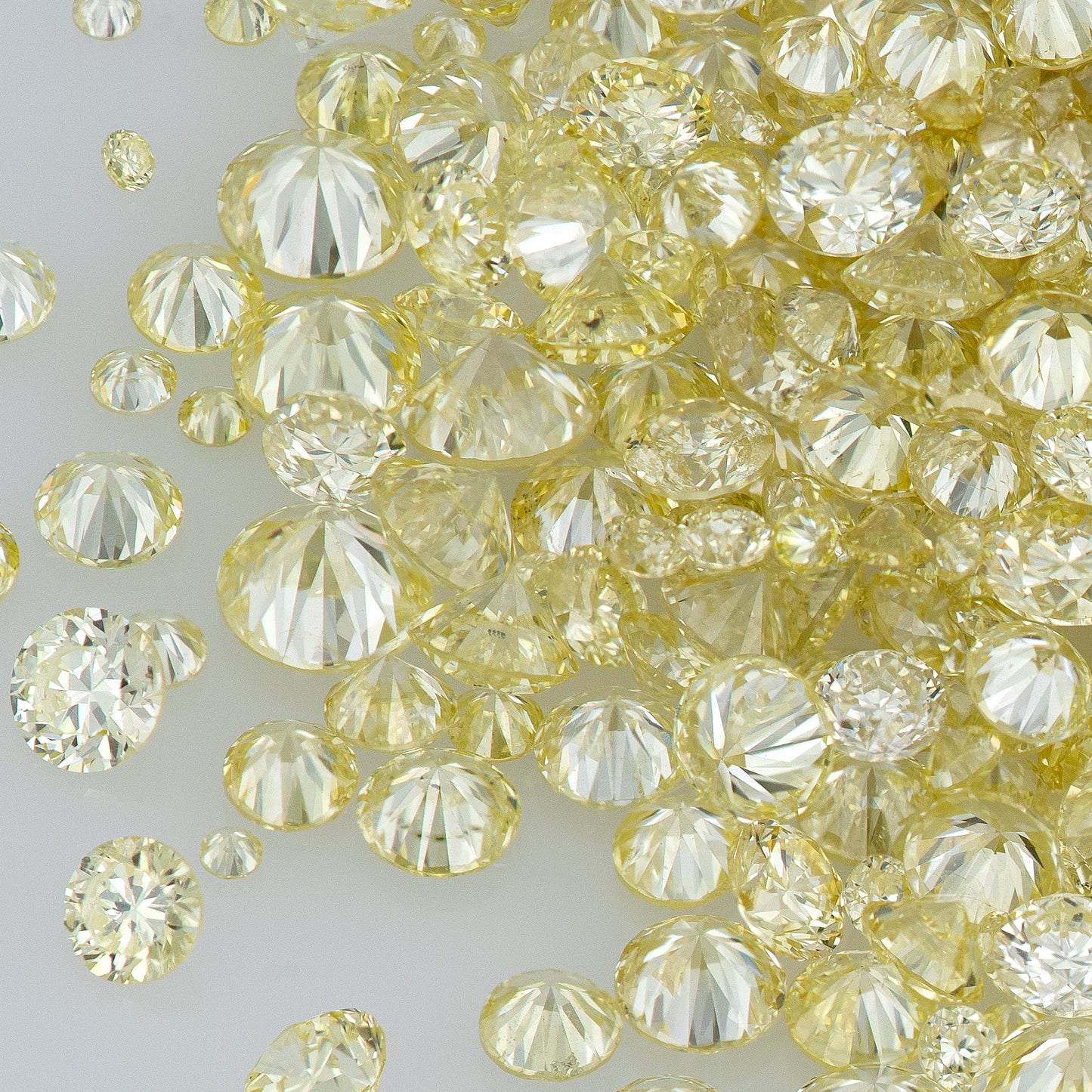 Fancy Light Yellow | Cape Diamonds 0.25ct Mix Scoop | Very Light Yellow Untreated Natural Diamonds | Round | Melee | Accents | Cape Yellow
