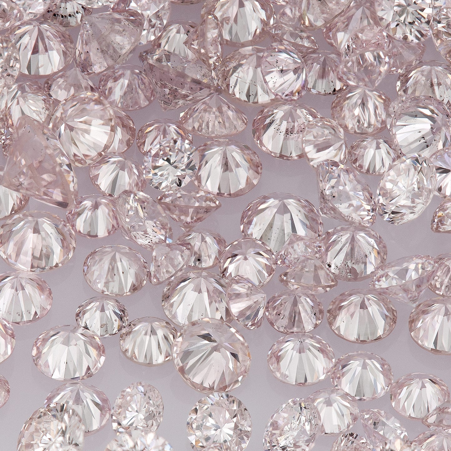 Fancy Light Purplish Pink 8PP | Argyle Pink Diamonds Select | Untreated Natural Pink Diamond | Round Melee Accents