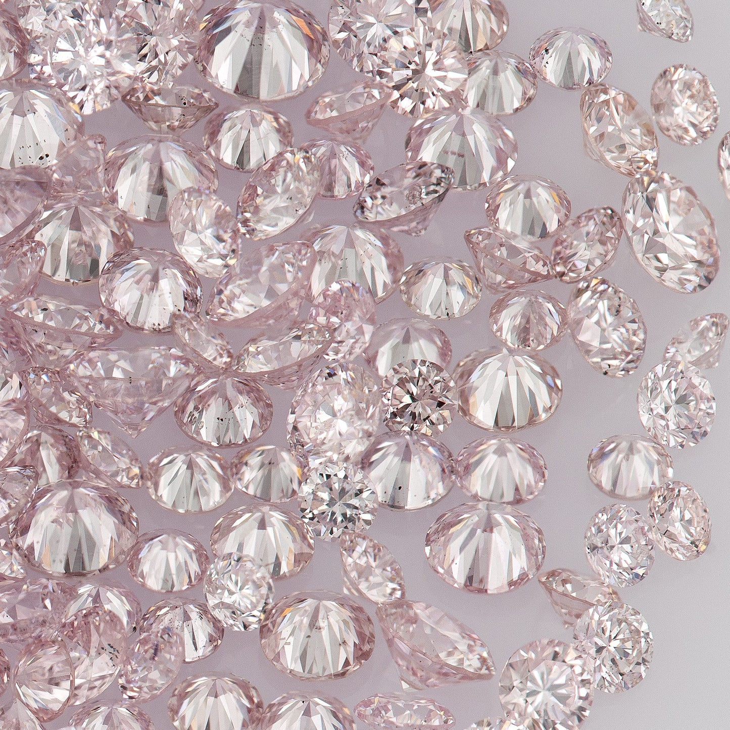Fancy Purplish Pink 7PP | Argyle Pink Diamonds Select | Untreated Natural Pink Diamond Round | Melee | Accents | Argyle