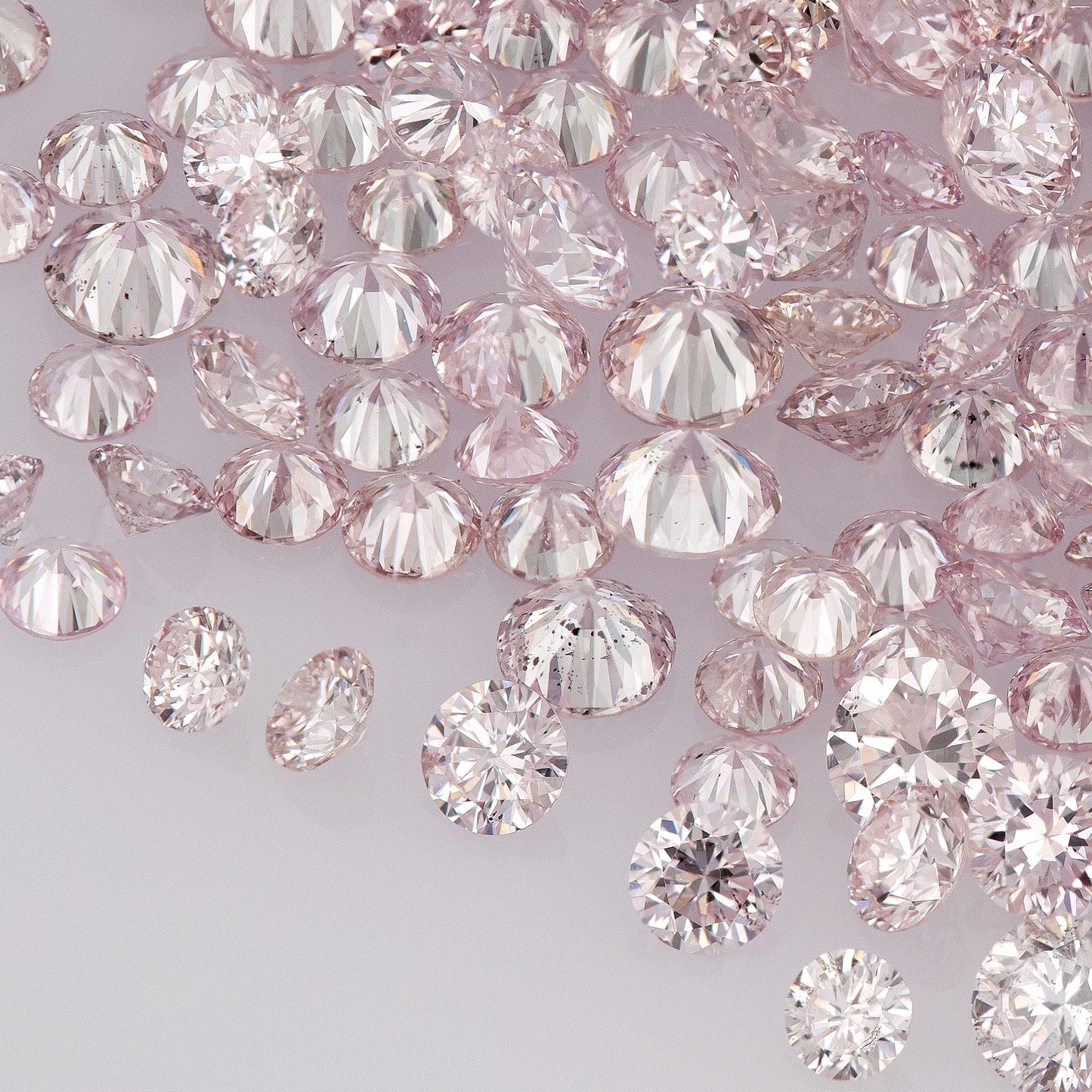 Fancy Purplish Pink 7PP | Argyle Pink Diamonds Select | Untreated Natural Pink Diamond Round | Melee | Accents | Argyle