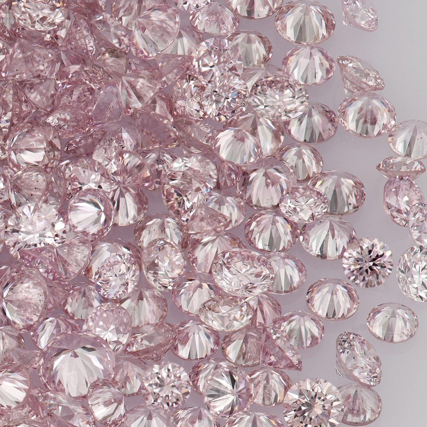 Fancy Intense Purplish Pink 6PP | Argyle Purple Pink Diamonds Select | Untreated Natural Pink Diamond Round | Melee | Accents