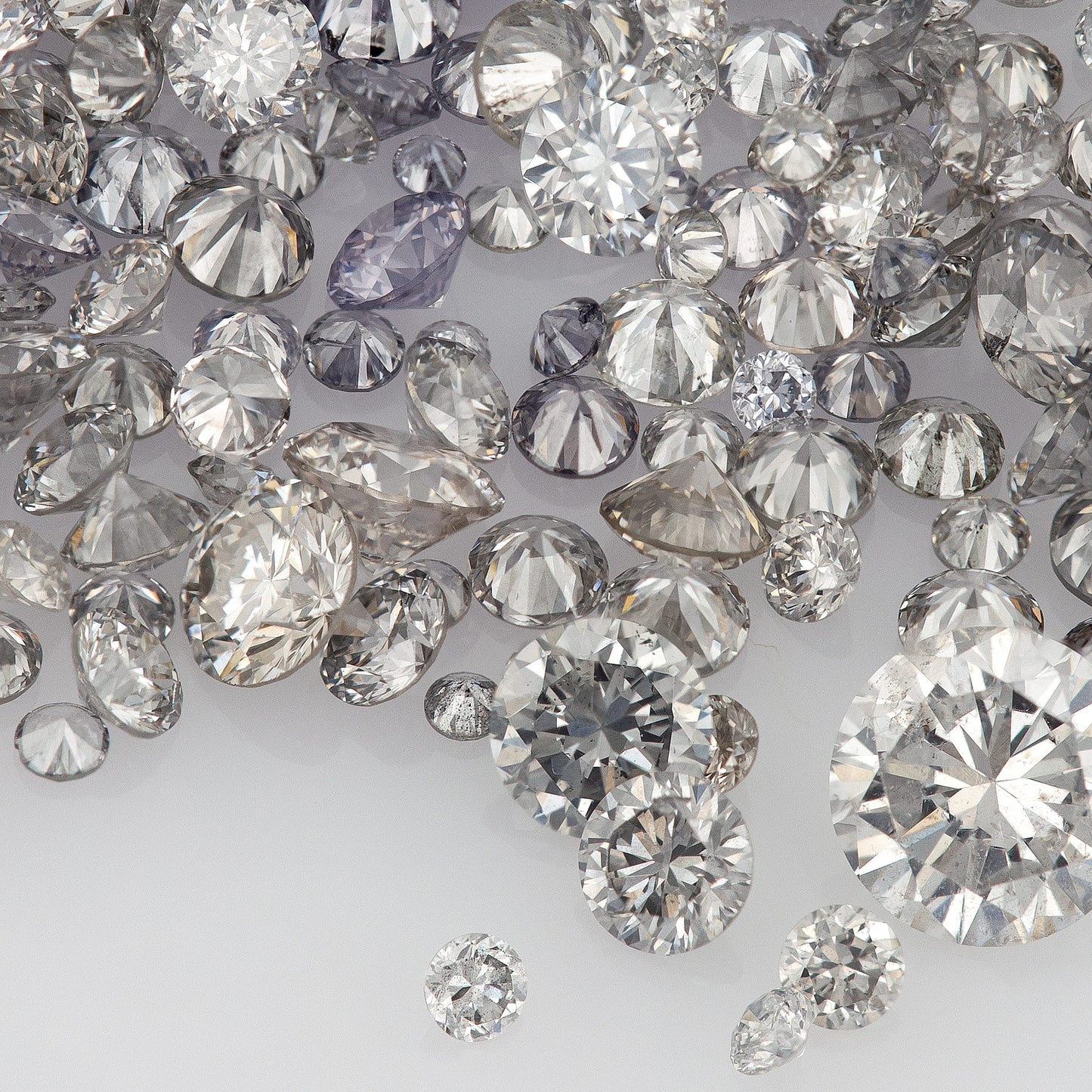Fancy Light Blue Violet BL1 | Argyle Blue Grey Diamonds | Select | Australian | Untreated Natural | Round Melee Accents