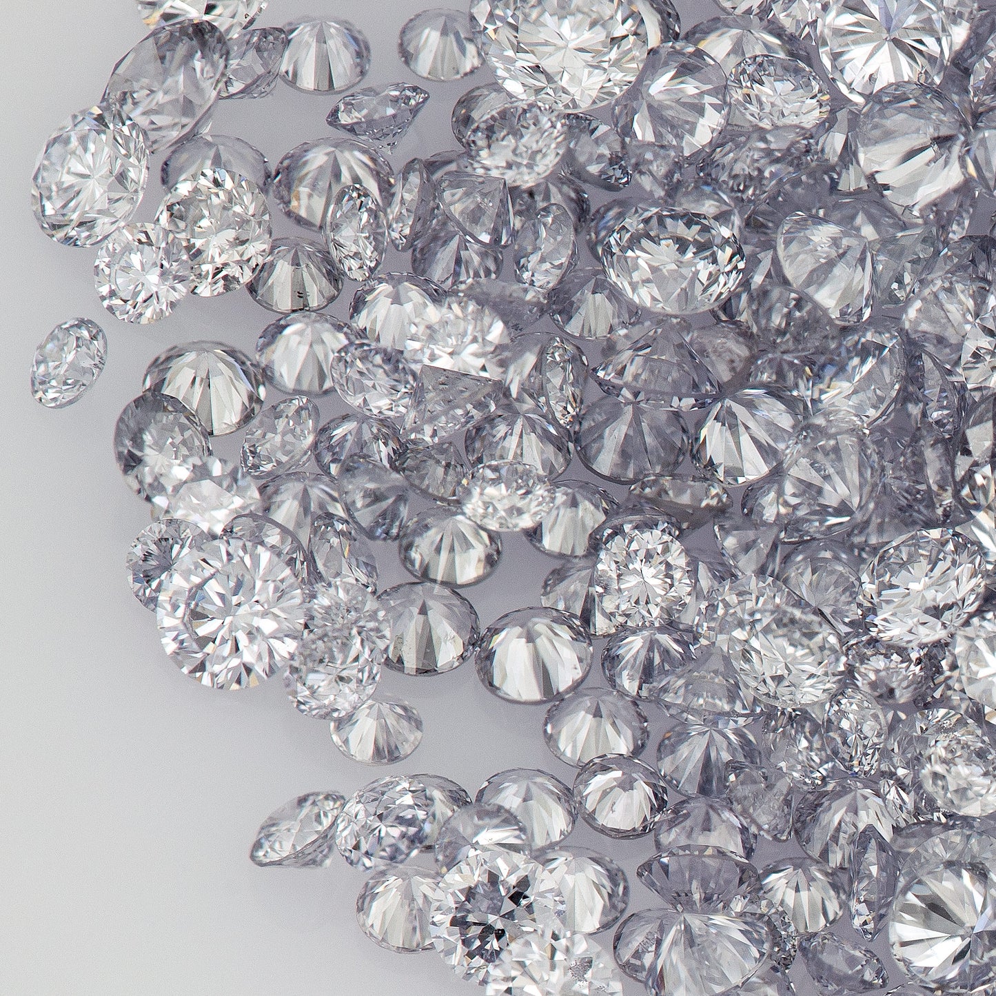 Fancy Blue Violet BL1/2 | Argyle Blue Diamonds | Select | Australian | Untreated Natural | Round Melee Accents