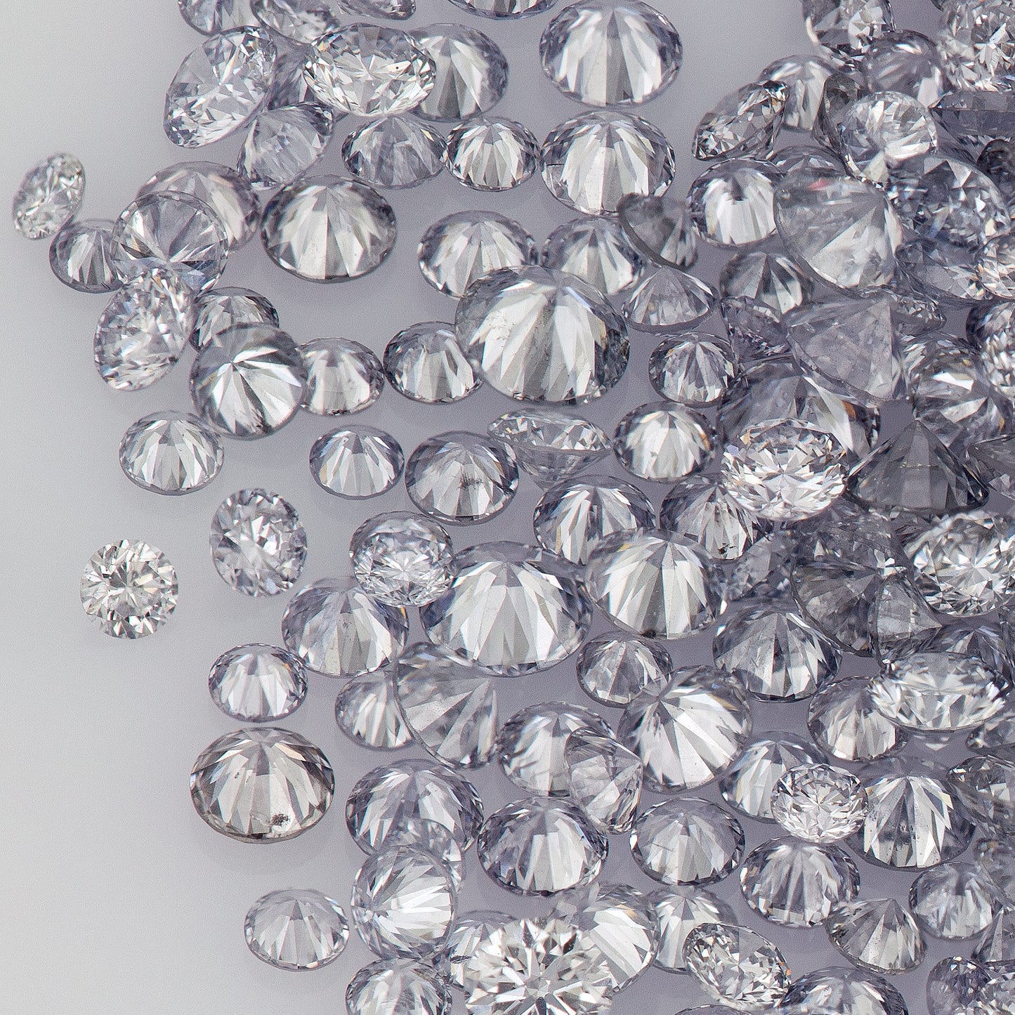 Fancy Intense Blue Violet BL2 | Argyle Violet Blue Diamonds | Select | Australian | Untreated Natural | Round Melee Accents