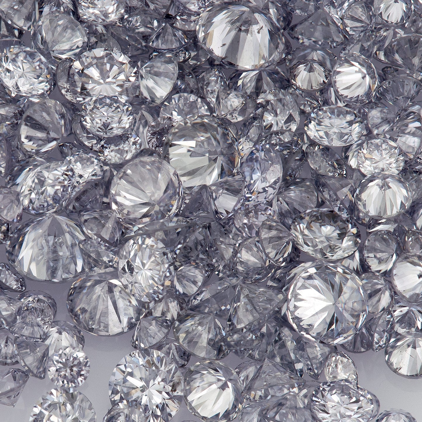 Fancy Intense Blue Violet BL2 | Argyle Violet Blue Diamonds | Select | Australian | Untreated Natural | Round Melee Accents