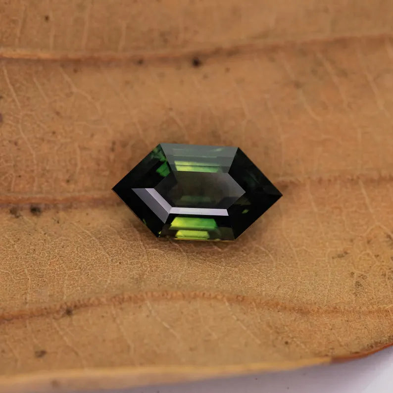 10x5.6mm Natural Teal Sapphire Long Hexagon shape 1.87ct Green Sapphire Geometric Shape Calibrated