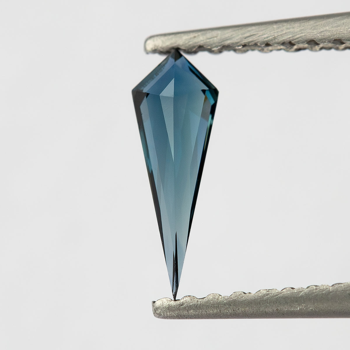 Natural sapphire BNS176 exact item view 15