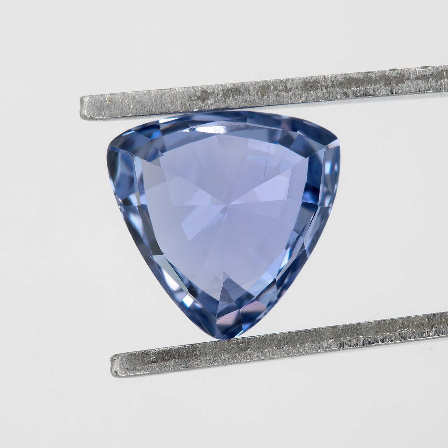 Brilliant Blend of Deep Periwinkle and violet-blue Trillion Cut Sapphire | 1.25 Ct Untreated Natural Blue Violet Gem | Eye Clean | Ideal for Designer Jewelry & Modern Ring Settings