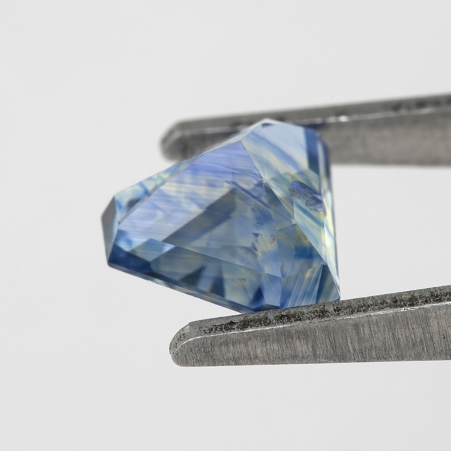 Cool Violet-Blue Tones with Geometric Brilliance Sapphire | 1.40 Ct Untreated Eye Clean Natural Gem | Unique Cut for Custom Rings & Designer Jewelry