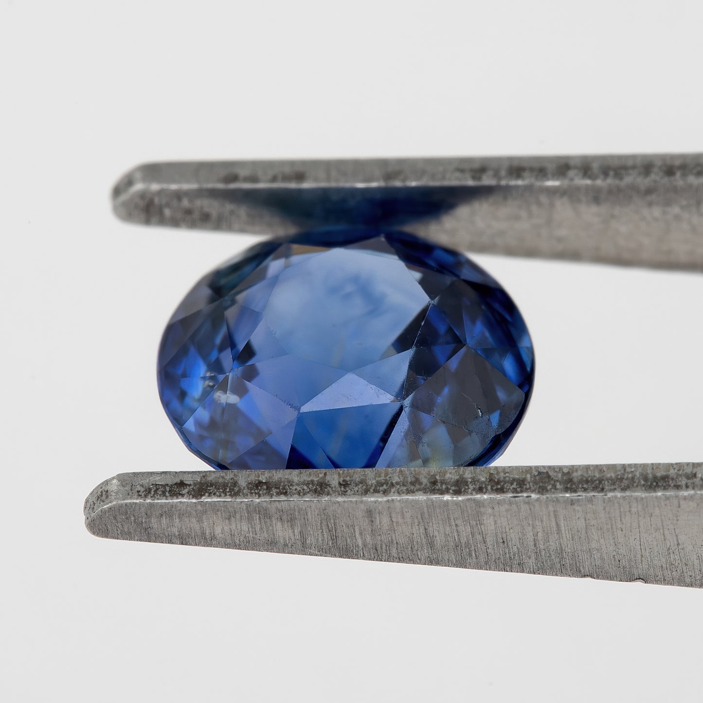 Bicolor – Blue | Natural Sapphire 1.54 Ct | Round Cut Ceylon Loose Gemstone | Heated Eye Clean Sapphire for Fine Jewelry Making