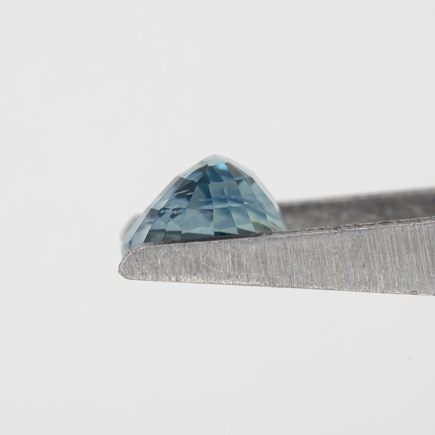 Bicolor – Blue & Icy White Sapphire 1.18 Ct | Oval Cut Untreated Eye Clean Ceylon Loose Gemstone | Rare Stone for Fine Jewelry Design