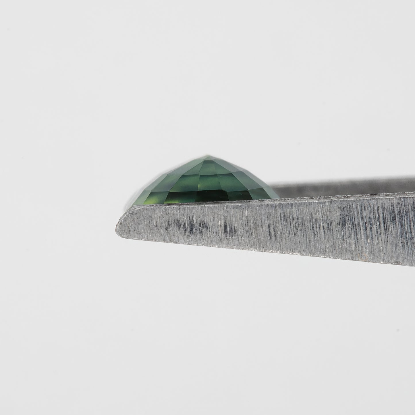 Bicolor – Deep Greenish Blue Sapphire 0.92 Ct | Oval Cut Untreated Eye Clean Ceylon Gemstone | Loose Natural Stone for Custom Jewelry Design