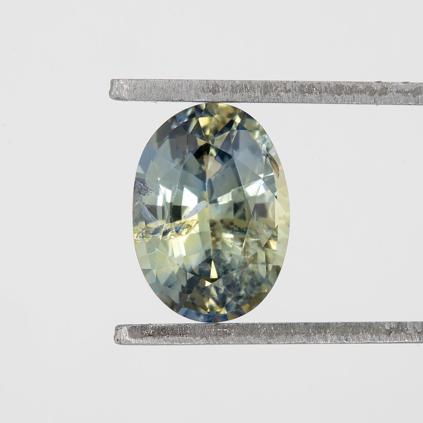 Champagne Yellow Blue Bicolor Sapphire | 1.05 Ct Natural Untreated Oval Cut Gem | Eye Clean Stone for Ring or Pendant | Fine Jewelry Use