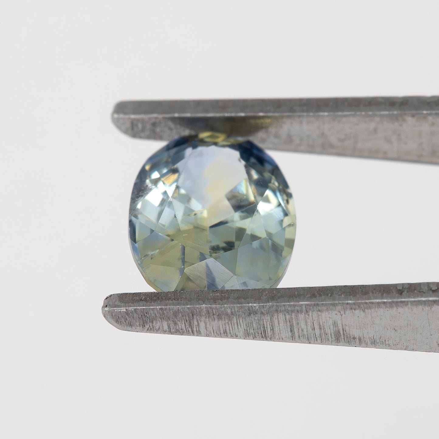 Champagne Yellow Blue Bicolor Sapphire | 1.05 Ct Natural Untreated Oval Cut Gem | Eye Clean Stone for Ring or Pendant | Fine Jewelry Use