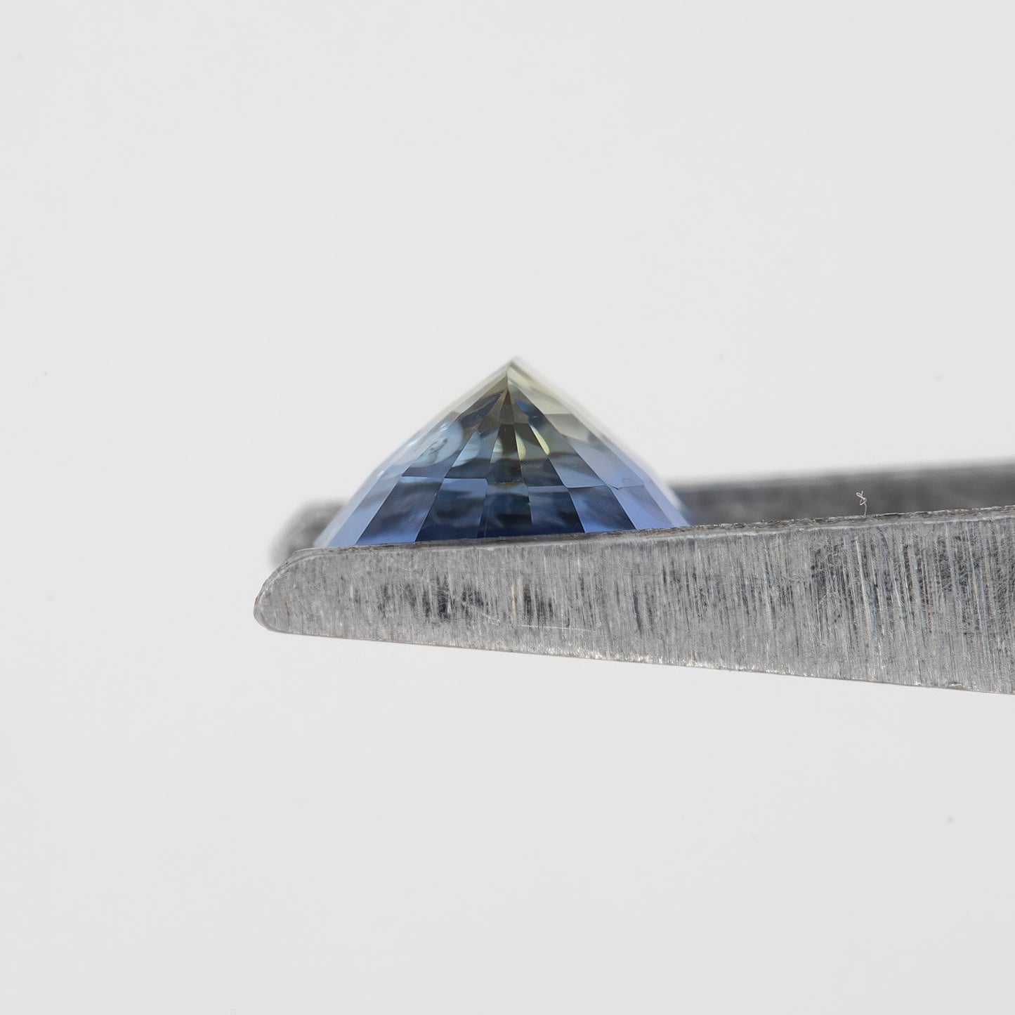 Champagne Yellow Blue Bicolor Sapphire | 1.05 Ct Natural Untreated Oval Cut Gem | Eye Clean Stone for Ring or Pendant | Fine Jewelry Use