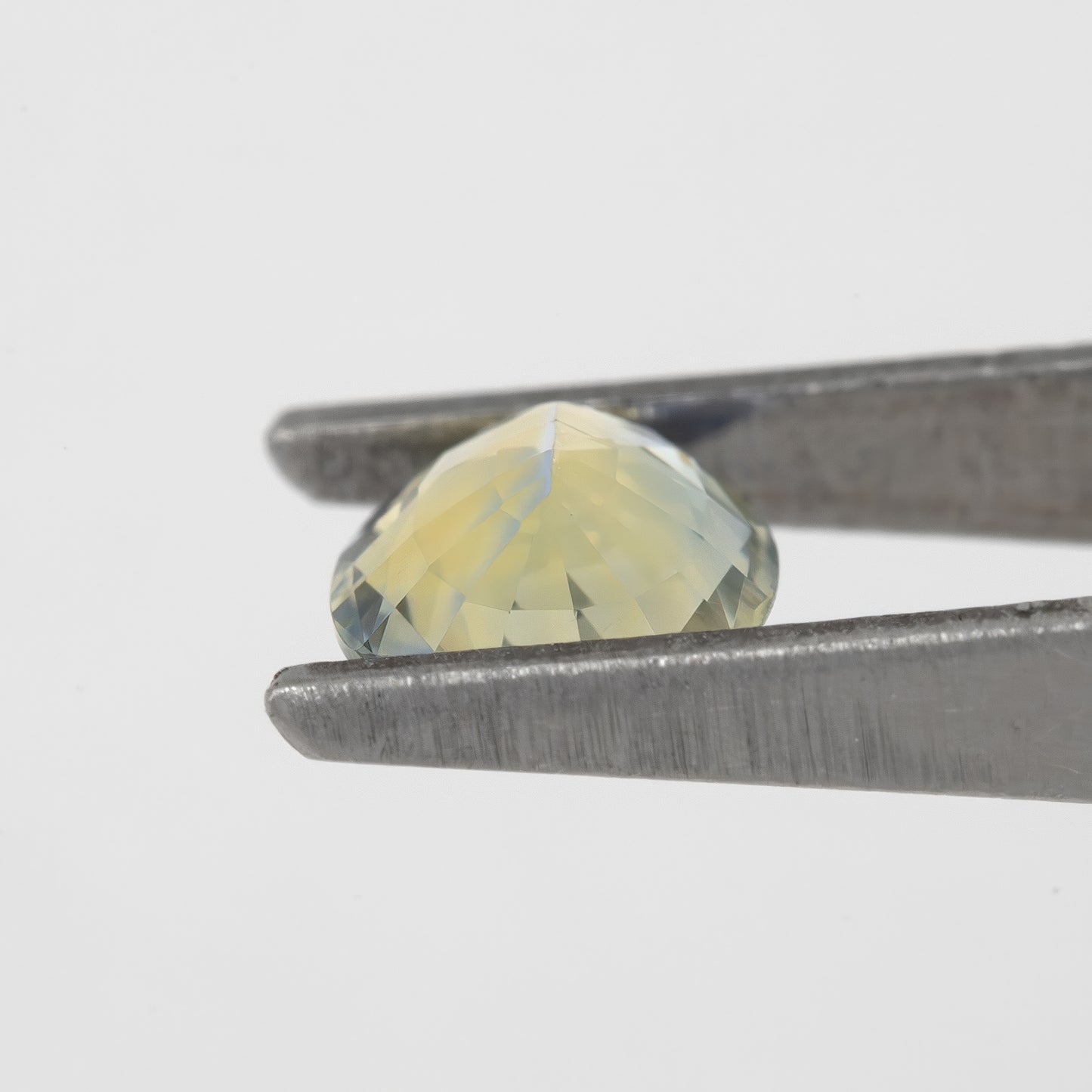 Champagne Yellow Blue Bicolor Sapphire | 0.88 Ct Natural Untreated Oval Cut Gem | Eye Clean Stone for Ring | Rare Luxury Jewelry Gem