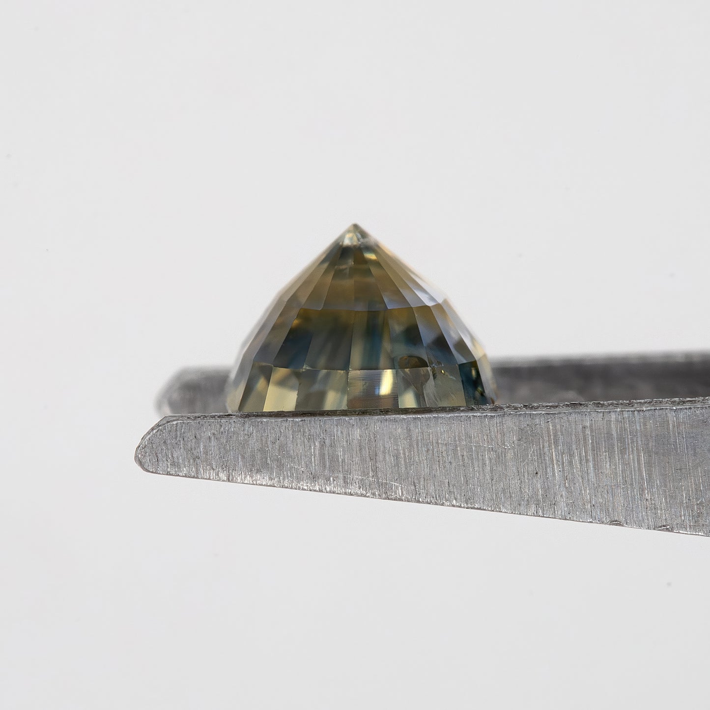 Champagne Yellow Blue Bicolor Sapphire | 1.28 Ct Natural Untreated Oval Cut | Eye Clean Gem for Statement Jewelry or Custom Ring