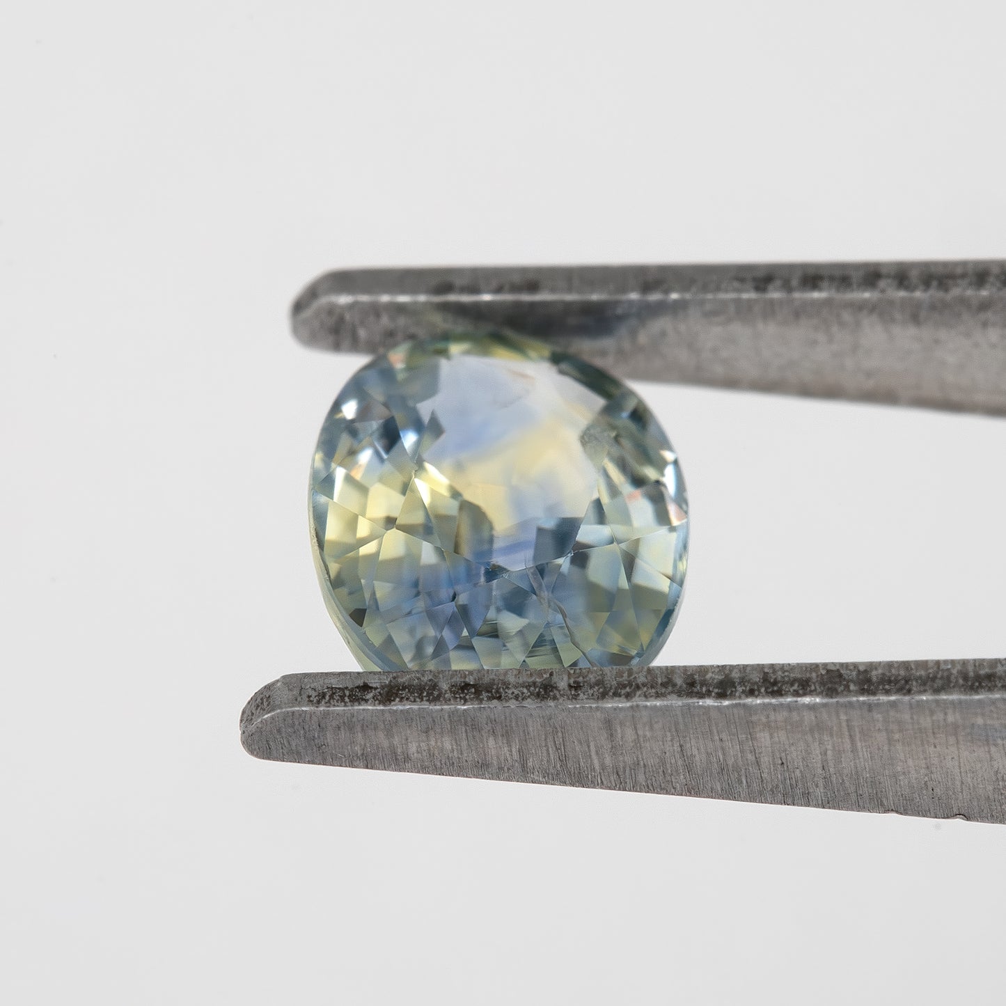 Champagne Yellow Blue Bicolor Sapphire | 1.06 Ct Natural Untreated Oval Cut Gemstone | Eye Clean Stone for Fine Rings or Jewelry Designs