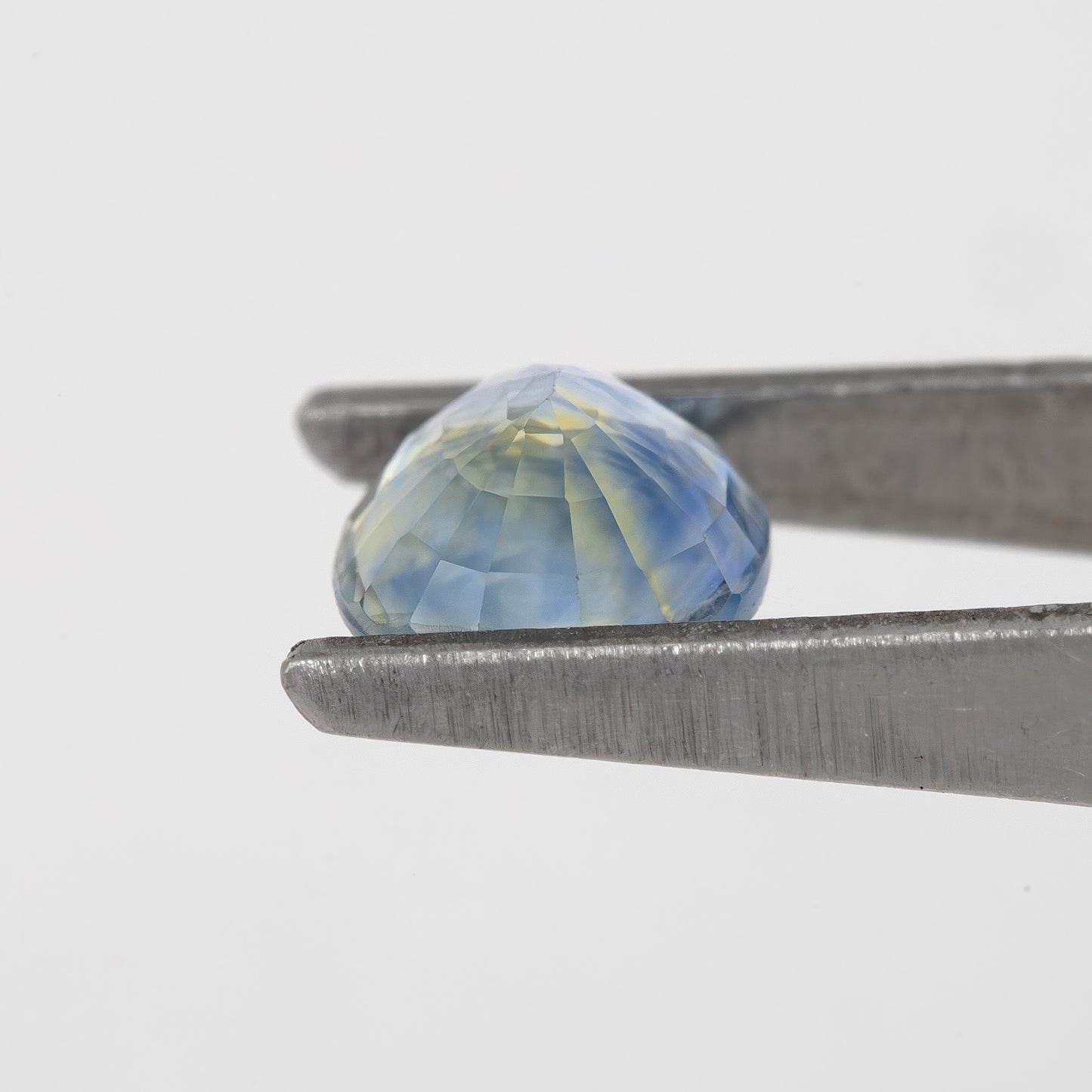 Champagne Yellow Blue Bicolor Sapphire | 1.06 Ct Natural Untreated Oval Cut Gemstone | Eye Clean Stone for Fine Rings or Jewelry Designs