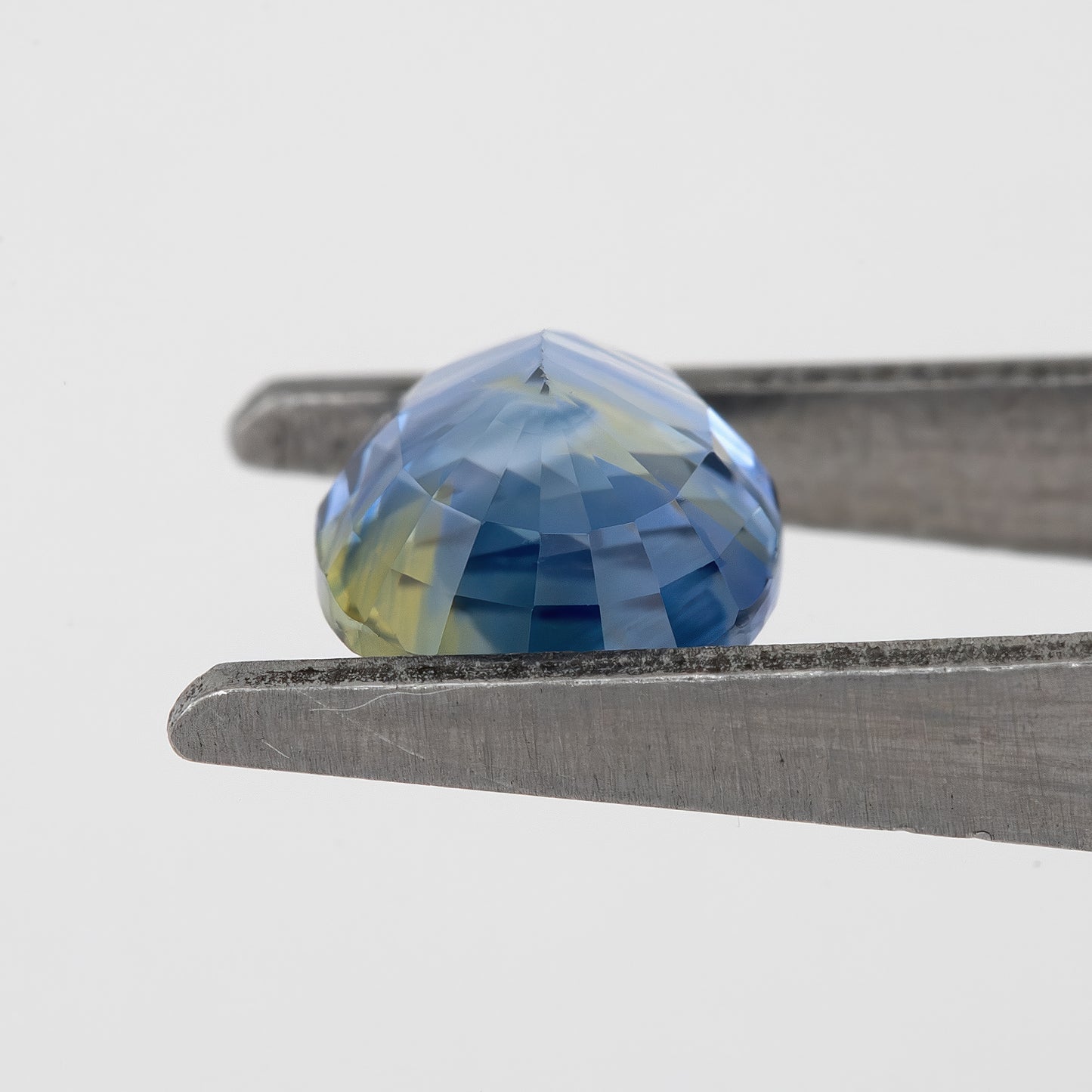 Blue Champagne Bicolor Sapphire | 1.40 Ct Natural Oval Cut Untreated Gem | Eye Clean Stone for Rings & Fine Jewelry