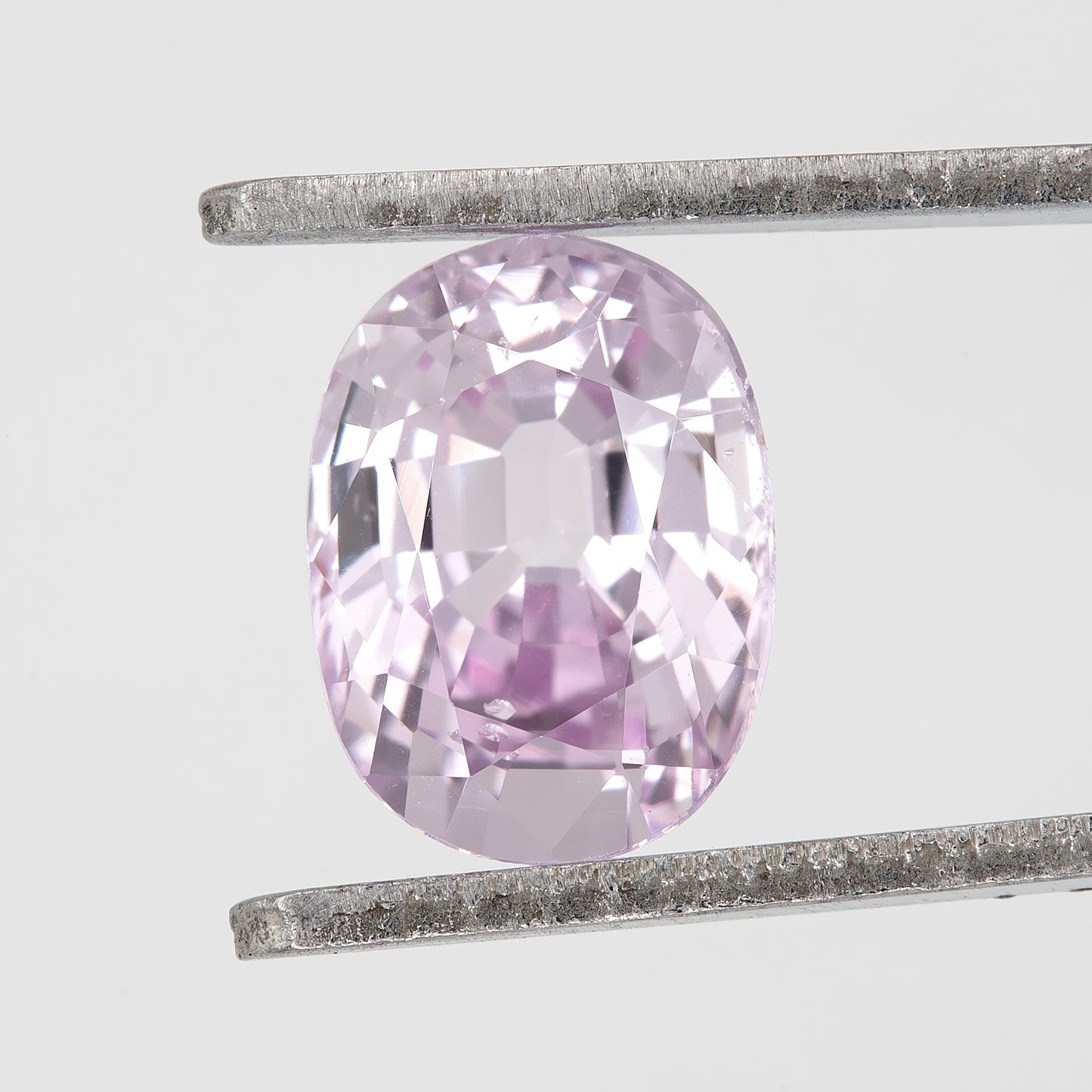 Light Pink Lavender Oval Sapphire | 1.27 Ct Heated Natural Sapphire | Unique Pastel Gemstone with Eye-Visible Inclusions for Fine Jewelry