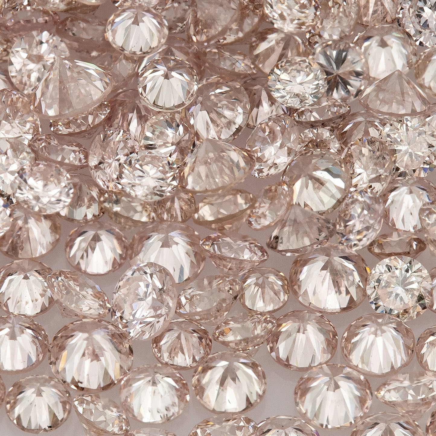 Fancy Pink Rose AA (8PR) | Argyle Pink Rose Diamonds 0.25ct | Mix Scoop | Fancy Rose Pink Natural Diamonds | Round | Australian Diamonds | Australia | Melee | Accents
