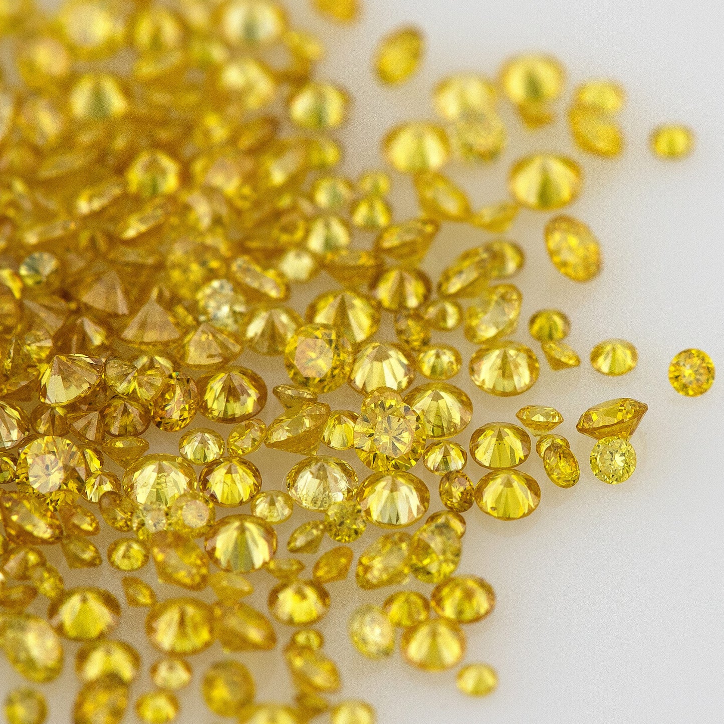 Fancy Orangish Canary Yellow AAA | Fancy Intense Yellow | Dark Cape Diamonds 0.25ct | Mix Scoop | Fancy Yellow | Untreated Natural Diamonds | Round | Melee | Accents | Cape Color Diamonds