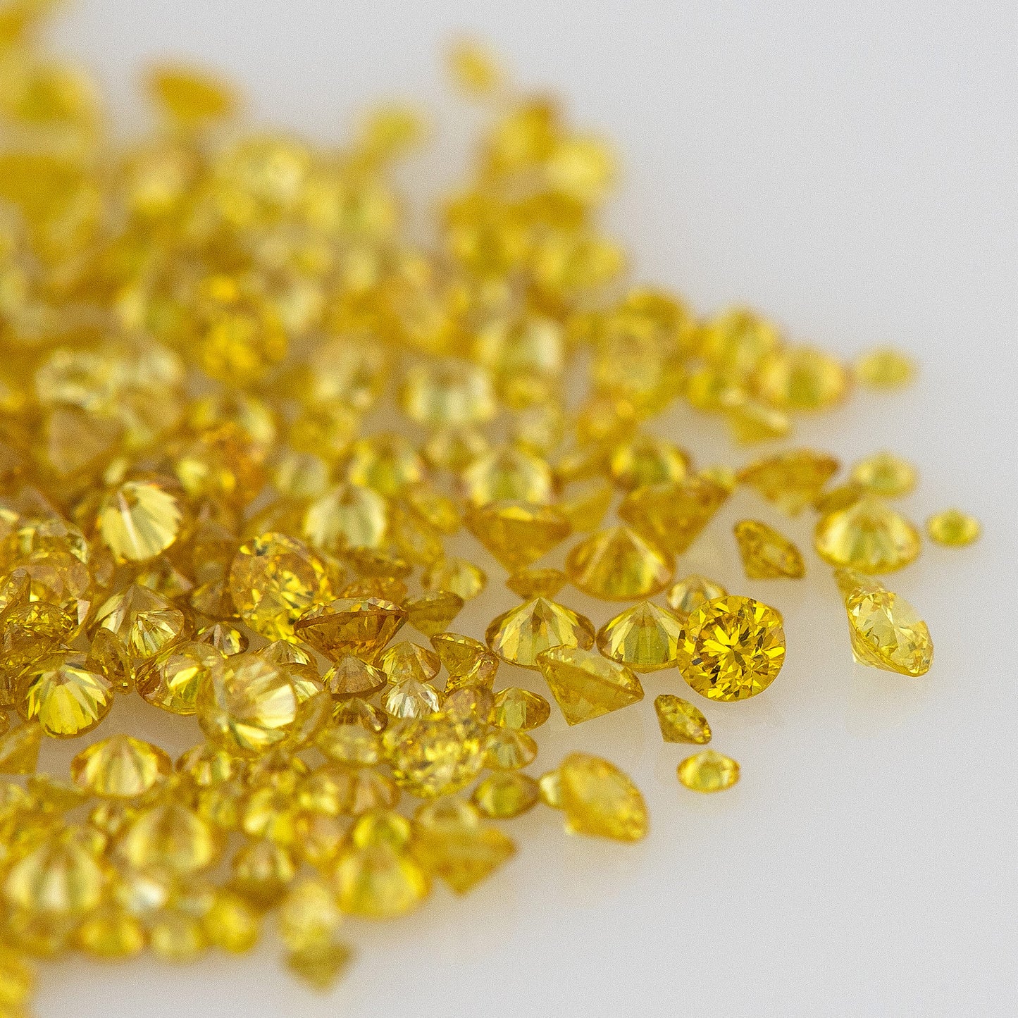 Fancy Orangish Canary Yellow AAA | Fancy Intense Yellow | Dark Cape Diamonds 0.25ct | Mix Scoop | Fancy Yellow | Untreated Natural Diamonds | Round | Melee | Accents | Cape Color Diamonds