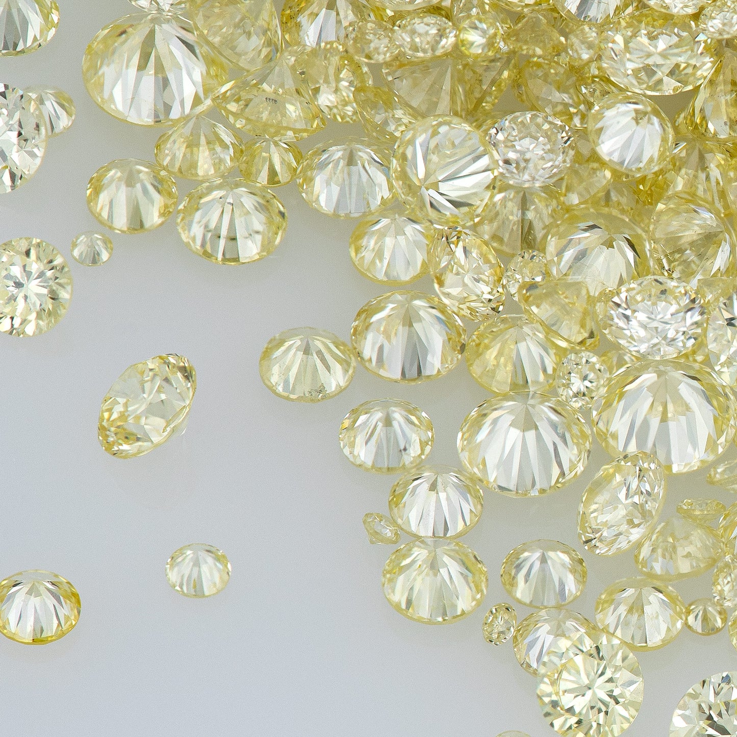 Fancy Light Yellow | Cape Diamonds 0.25ct Mix Scoop | Very Light Yellow Untreated Natural Diamonds | Round | Melee | Accents | Cape Yellow