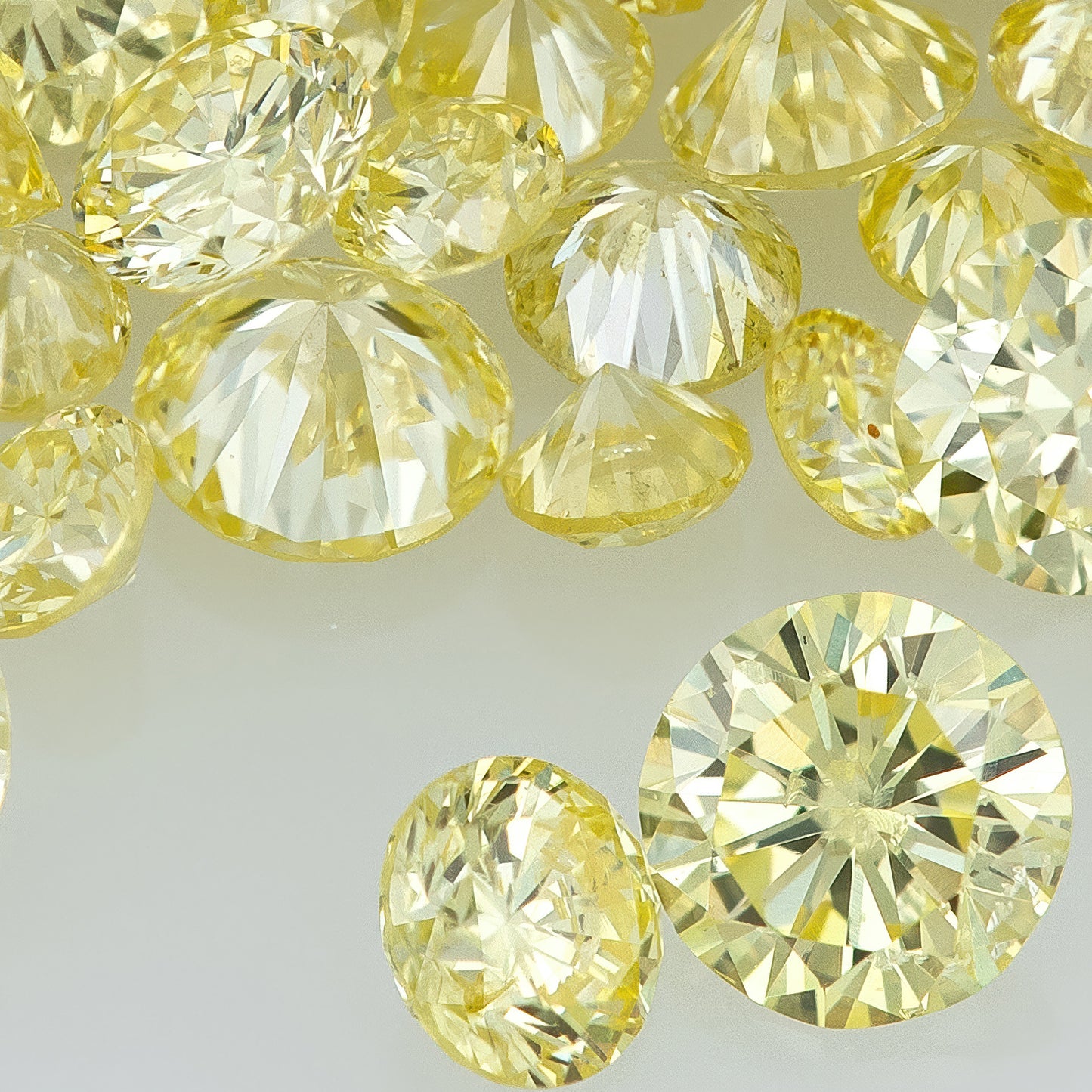Fancy Yellow AA | Yellow Diamonds 0.25ct Mix Scoop | Fancy Yellow Untreated Natural Diamonds | Round | Melee | Accents | Cape Yellow