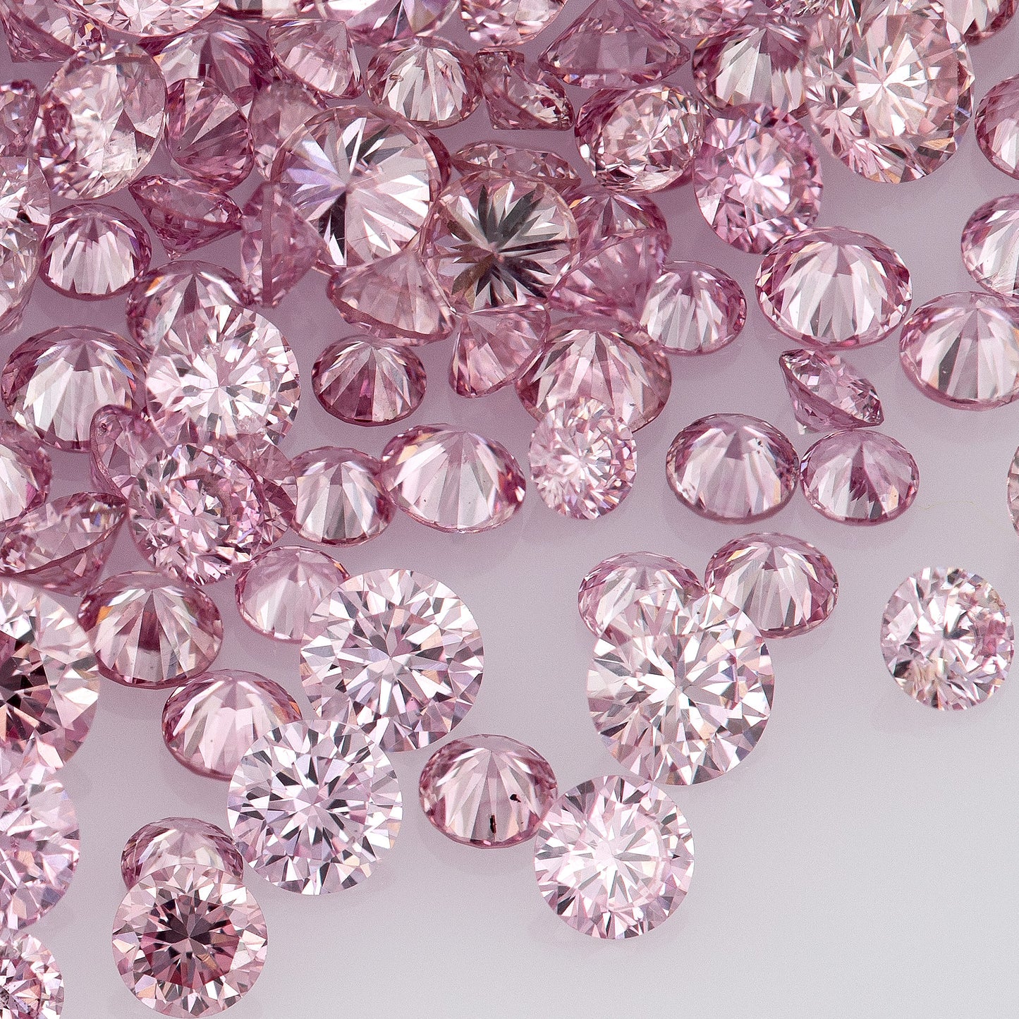 Fancy Vivid Purplish Pink 3PP | Argyle Vivid Purple Pink Diamonds Select | Vivid Pink Diamonds | Untreated Natural Pink Diamond Round | Melee | Accents