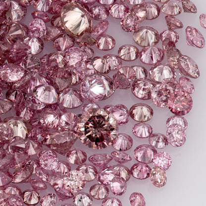 Fancy Intense/Vivid Pink 5-2P | Argyle Pink Diamonds | Natural Untreated | Round Melee Accents | Argyle