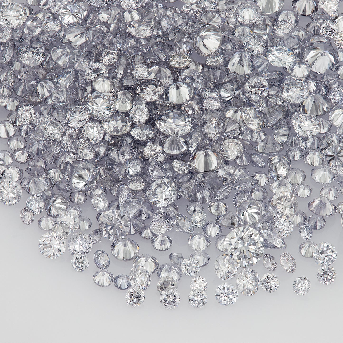 Fancy Blue Violet BL1/2 | Argyle Blue Diamonds | Select | Australian | Untreated Natural | Round Melee Accents