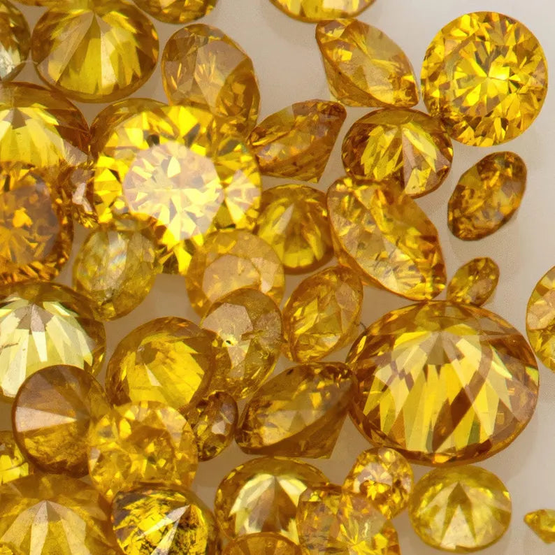 Fancy Vivid Yellowish Orange | Natural Untreated Diamonds | Round | Melee | Accents | Fancy Diamonds