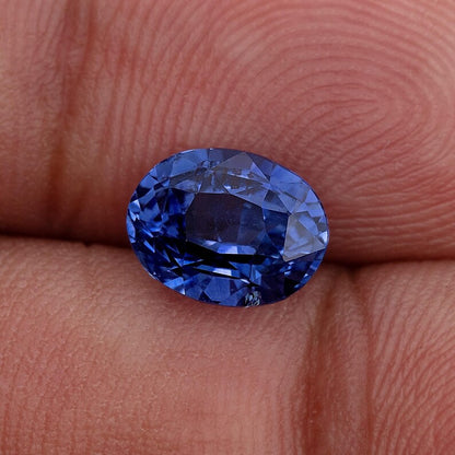 2.11 ct. Natural Blue Sapphire Oval Ceylon Sri Lanka Heated
