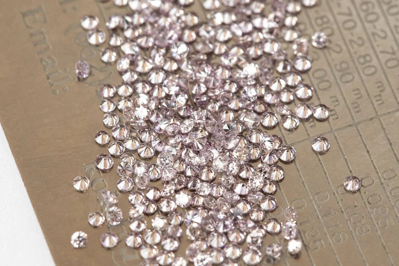 0.25ct 0.9mm to 1.2mm mix size Fancy Intense Plus Pink Natural Diamonds VS-SI Round Brilliant Selection|Argyle|Custom Jewelry|Pink Diamond
