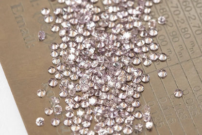 0.25ct 0.9mm to 1.2mm mix size Fancy Intense Plus Pink Natural Diamonds VS-SI Round Brilliant Selection|Argyle|Custom Jewelry|Pink Diamond