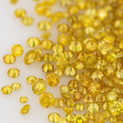 Fancy Vivid Yellow Canary | Natural Untreated Diamonds | Round | Melee | Accents | Canary Yellow