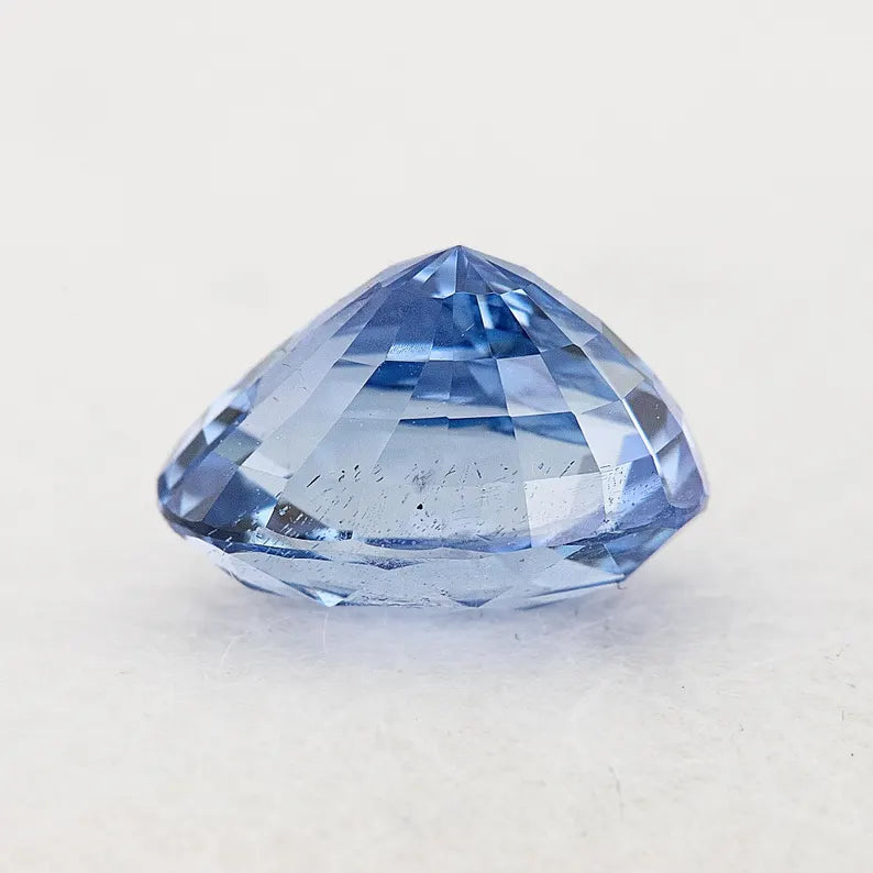 3.59 ct. Natural Blue Sapphire Oval Ceylon Sri Lanka Heated