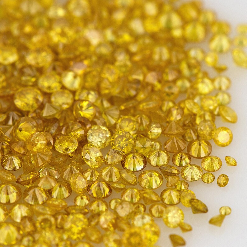 Fancy Vivid Yellow Canary | Natural Untreated Diamonds | Round | Melee | Accents | Canary Yellow