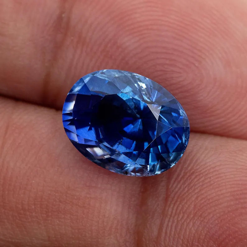 GRS Certified 7.19 ct. Natural Blue Sapphire Oval Ceylon Sri Lanka Heat Only