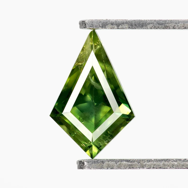 1.23ct Natural Green Sapphire Kite Shape Gem|heated only|geometric|rare|exclusive